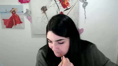 m_i_k_i_ online show from 03-10-26, 12:10