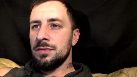 m_stephen online show from 11-23-25, 01:27