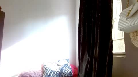 maaddy_thompson online show from 04-24-26, 08:55