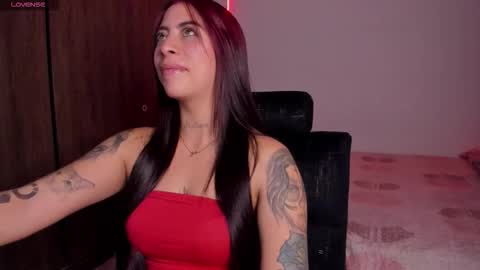 Snapshot of maazikeenx chatting on 02-22-26, 04:24 Sara online show from 02-22-26, 04:24