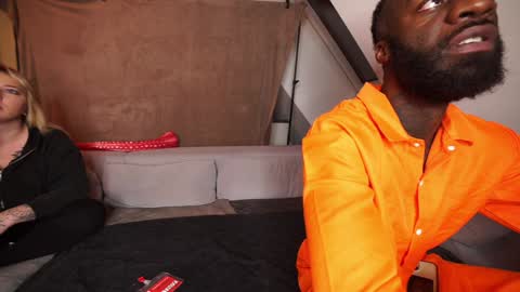 Snapshot of mac_troy chatting on 12-11-24, 09:45 Mac Troy online show from 12-11-24, 09:45