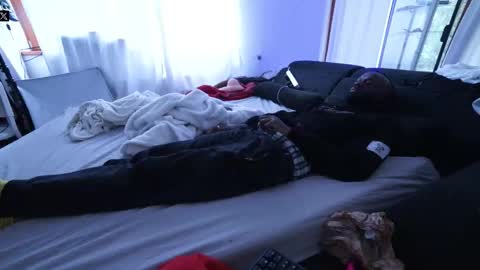 Snapshot of mac_troy chatting on 10-01-25, 09:59 Mac Troy online show from 10-01-25, 09:59