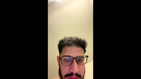 Snapshot of macby95717103 chatting on 06-06-26, 10:47 macby95717103 online show from 06-06-26, 10:47