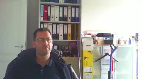 macfly67 online show from 10-17-25, 01:35