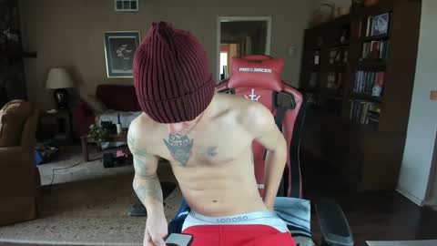 Snapshot of machinecumkelly69 chatting on 02-07-25, 07:27 machinecumkelly69 online show from 02-07-25, 07:27