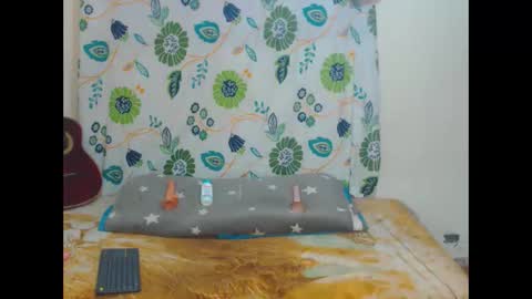 Snapshot of machissexx chatting on 03-16-26, 04:40 machissexx online show from 03-16-26, 04:40