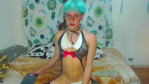 Snapshot of machissexx chatting on 03-18-26, 05:49 machissexx online show from 03-18-26, 05:49