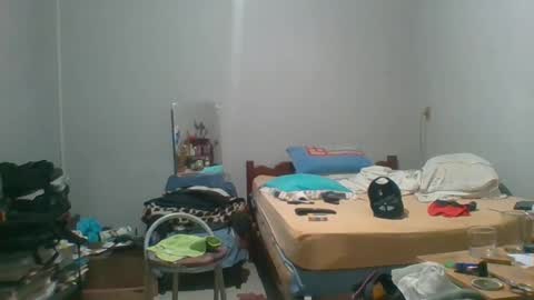 MACHOLIVRE online show from 01-01-25, 08:35