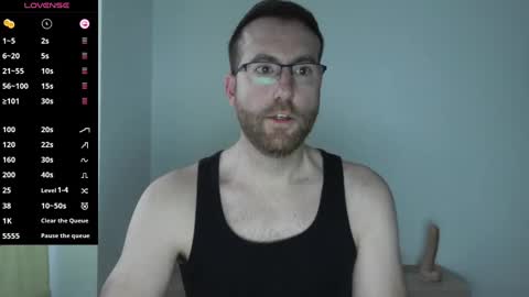 Snapshot of machohiberiko chatting on 01-01-25, 04:07 Jota online show from 01-01-25, 04:07