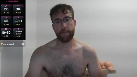 Snapshot of machohiberiko chatting on 09-30-25, 08:25 Jota online show from 09-30-25, 08:25