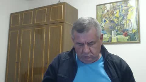 Snapshot of machomale3 chatting on 11-12-25, 07:24 Macho online show from 11-12-25, 07:24