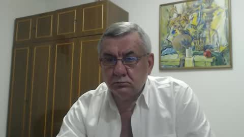 Snapshot of machomale3 chatting on 11-25-25, 12:10 Macho online show from 11-25-25, 12:10