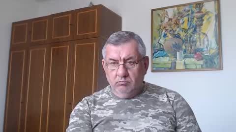 Macho online show from 04-25-26, 02:03