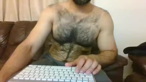 Snapshot of machoman512 chatting on 02-13-26, 03:02 machoman512 online show from 02-13-26, 03:02