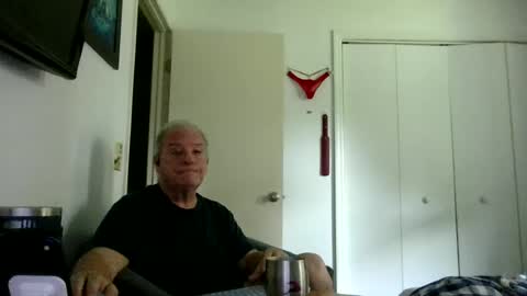 mackdocc001 online show from 06-19-26, 05:39
