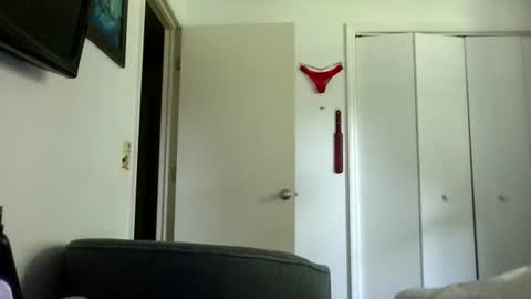 mackdocc001 online show from 07-11-26, 05:15