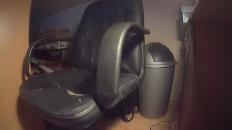 Makan online show from 12-14-25, 07:40