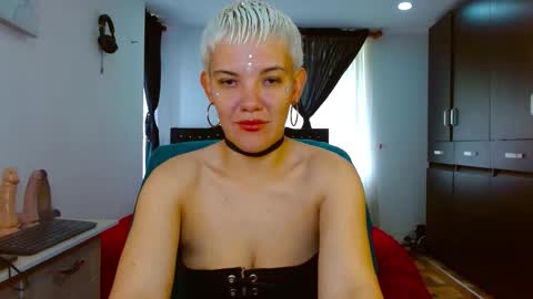 Noah Askew online show from 02-18-26, 04:25