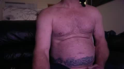 Snapshot of mackincaliallday chatting on 12-23-25, 03:26 MackinCaliAllDay online show from 12-23-25, 03:26