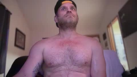 Snapshot of mackincaliallday chatting on 01-06-26, 08:51 MackinCaliAllDay online show from 01-06-26, 08:51