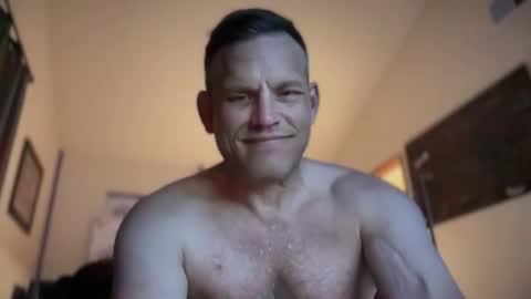 Snapshot of mackincaliallday chatting on 03-01-26, 02:19 MackinCaliAllDay online show from 03-01-26, 02:19