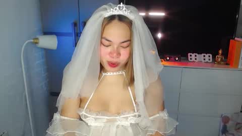 Ivy online show from 03-19-26, 05:33