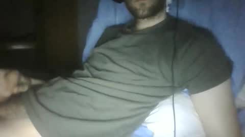 Snapshot of madamebitchslut chatting on 06-02-26, 02:35 ItalianVirgin95 online show from 06-02-26, 02:35