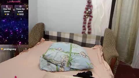 Snapshot of madammargaret chatting on 02-21-25, 04:16 Margaret online show from 02-21-25, 04:16