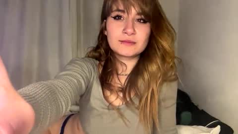 Snapshot of madamme_devorah chatting on 05-13-26, 03:37 Meleena redhead Maria Black hear online show from 05-13-26, 03:37