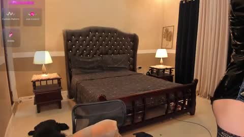 Snapshot of madammistressdominatrixxx chatting on 12-02-24, 02:20 Alison Kloss online show from 12-02-24, 02:20