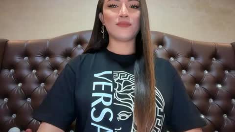Snapshot of madammistressdominatrixxx chatting on 05-22-26, 11:21 Alison Kloss online show from 05-22-26, 11:21