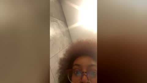 madamp1 online show from 07-08-26, 02:43