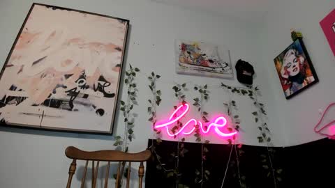 Snapshot of maddi_avalon chatting on 02-27-25, 01:48 Maddi Avalon online show from 02-27-25, 01:48