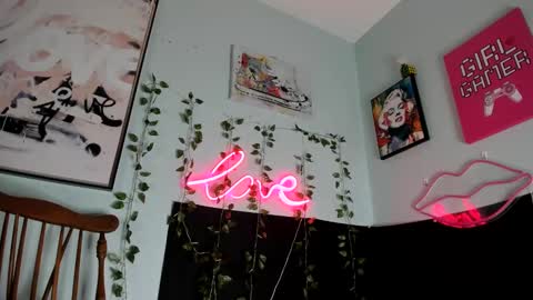 Snapshot of maddi_avalon chatting on 03-06-25, 03:46 Maddi Avalon online show from 03-06-25, 03:46