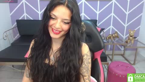 Snapshot of maddie__cute chatting on 09-26-25, 02:21 Maddie Cute online show from 09-26-25, 02:21