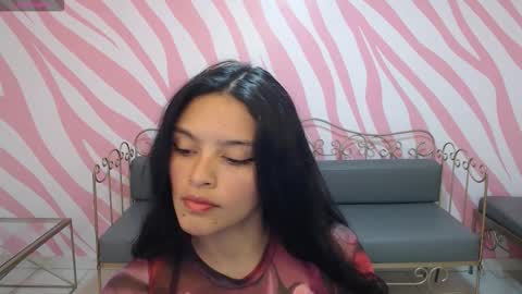 Snapshot of maddie__cute chatting on 10-15-25, 08:09 Maddie Cute online show from 10-15-25, 08:09