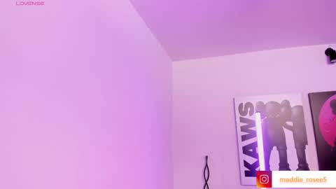 Maddierosee online show from 03-12-26, 04:18