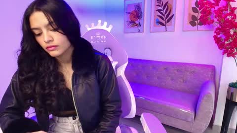 maddie_t18 online show from 02-09-26, 11:25