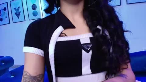 maddie_t18 online show from 05-11-26, 04:04