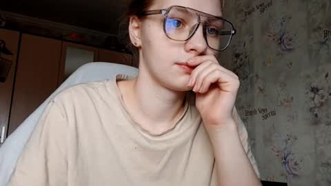 Emma online show from 03-13-26, 05:36