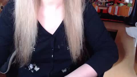 MaddisonRae online show from 07-26-26, 06:37