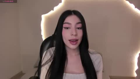 Snapshot of maddisontaylor chatting on 07-22-26, 06:11 Maddison online show from 07-22-26, 06:11