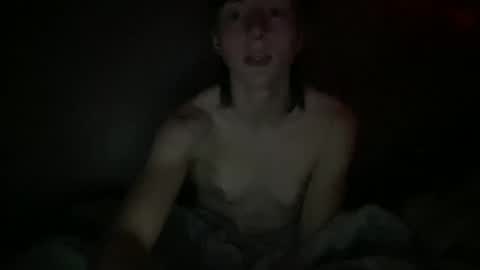 Snapshot of maddlips chatting on 10-23-25, 04:34 Rat Boy online show from 10-23-25, 04:34