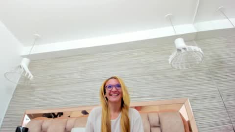 maddy cartter online show from 10-01-25, 11:49