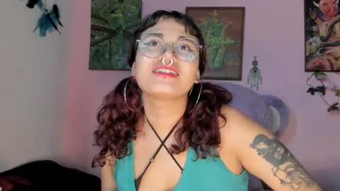 Snapshot of maddy_jhonsson chatting on 06-11-26, 02:53 Maddy online show from 06-11-26, 02:53