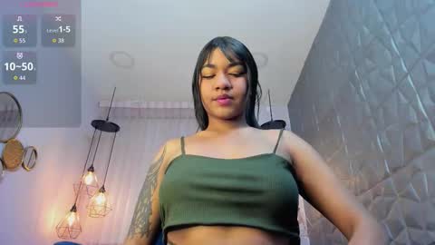 Snapshot of maddy_magic chatting on 10-25-25, 07:30 Maddy online show from 10-25-25, 07:30