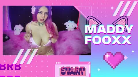 Snapshot of maddyfoox chatting on 01-04-25, 01:52 Maddy Foox online show from 01-04-25, 01:52