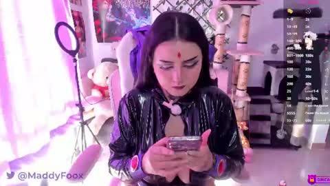Maddy Foox online show from 07-18-26, 10:13
