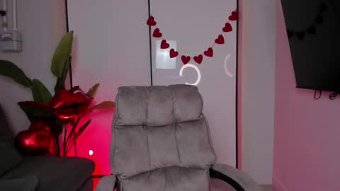 maddygarcia online show from 02-11-25, 02:57