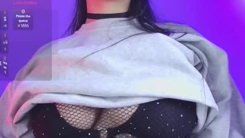   Please followme and rate me your thumbs up online show from 10-06-25, 10:40